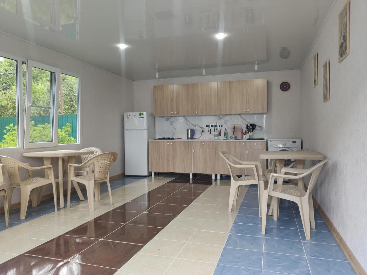 Tatarstan Guest House New Athos Εξωτερικό φωτογραφία